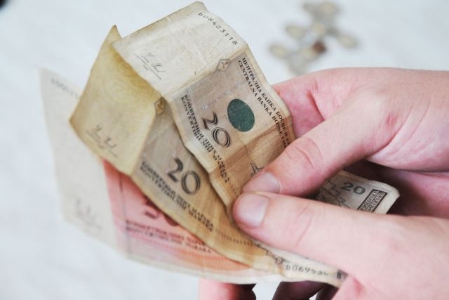 Budžeti u BiH puni para, inflacija jede standard stanovništva