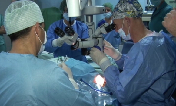 DOBOJ: Do kraja godine ljekari počinju operacije katarakte (VIDEO)