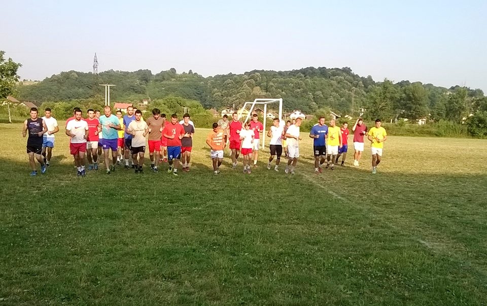 FUDBALERI SLOGE PUNE AKUMULATORE: Treninge ne sprečava paklena vrućina