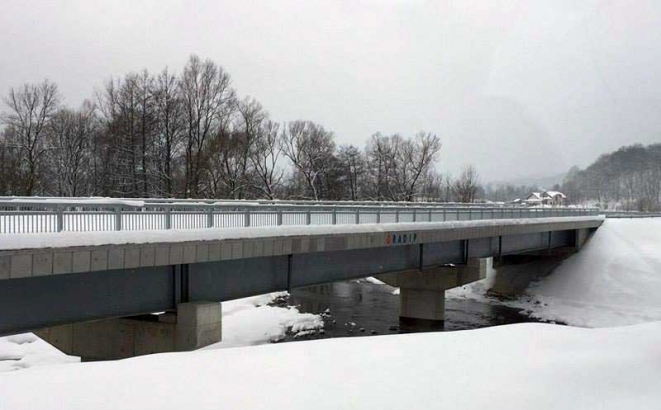 STANARI: Pješčana barikada zatvorila novi most