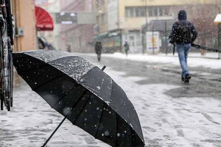 VRIJEME: Stiže polarni zrak sa sjevera, sredinom sedmice prvi snijeg