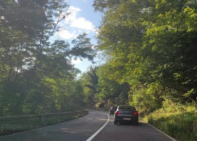 PUTEVI: Saobraćaj većinom bez zastoja i ograničenja