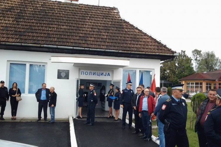 DOBOJ: Policajci obnavljali zgradu Policijske stanice Osječani