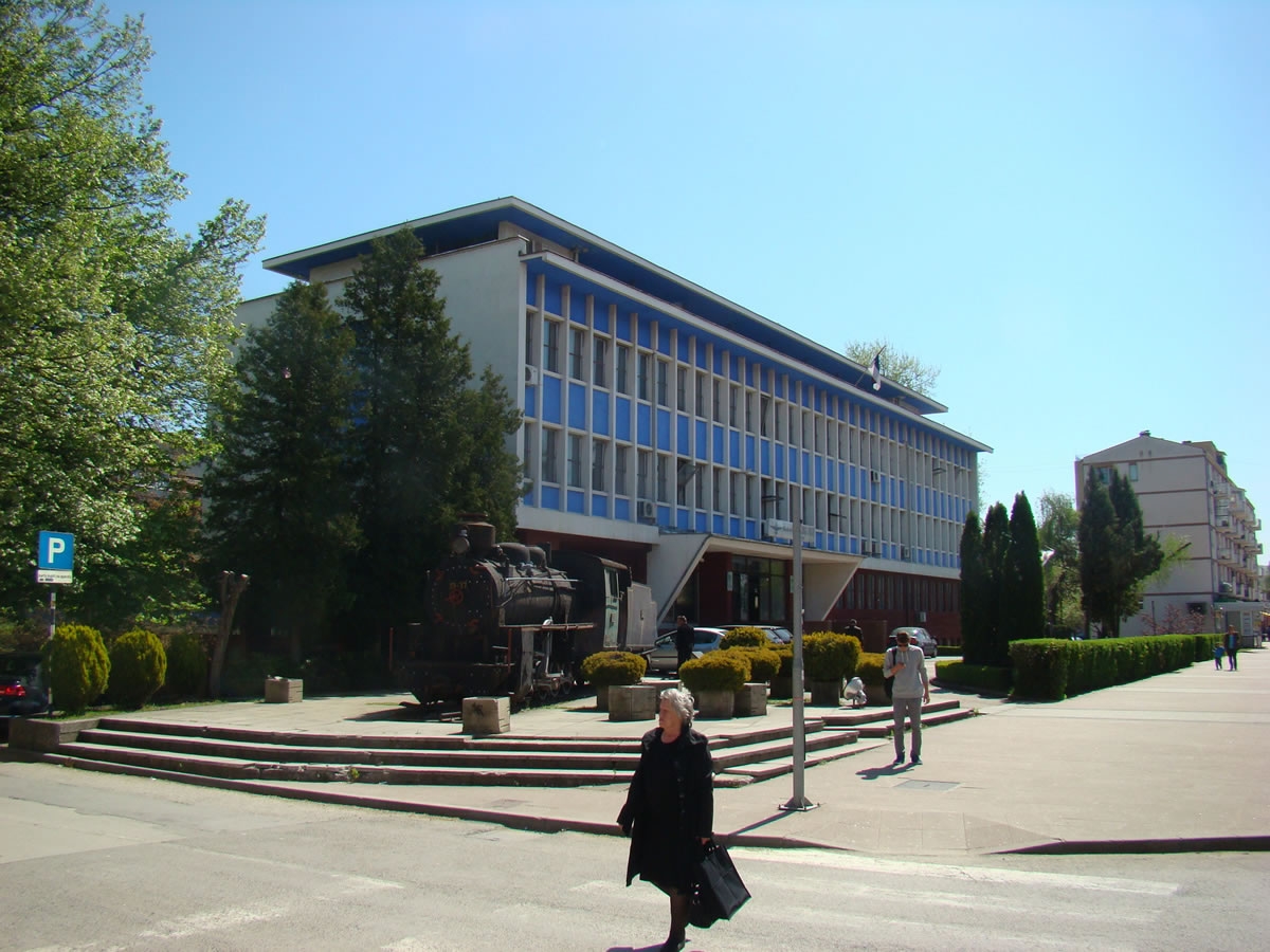 DOBOJ: Uprava "ŽRS" i sindikati sutra nastavljaju pregovore