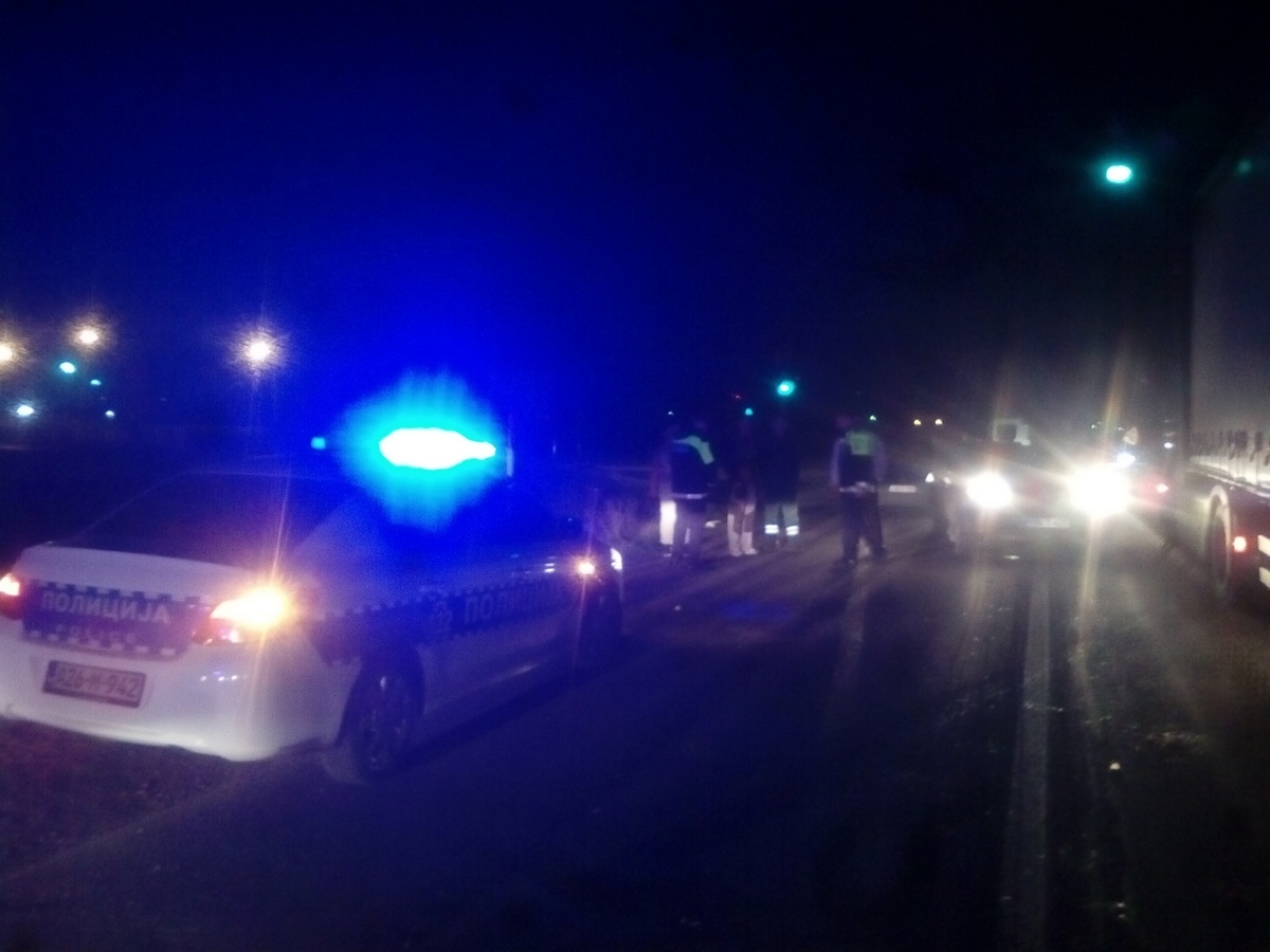 DOBOJ: Saobraćajna nesreća na raskrsnici magistralnog puta kod Starog mosta (VIDEO)