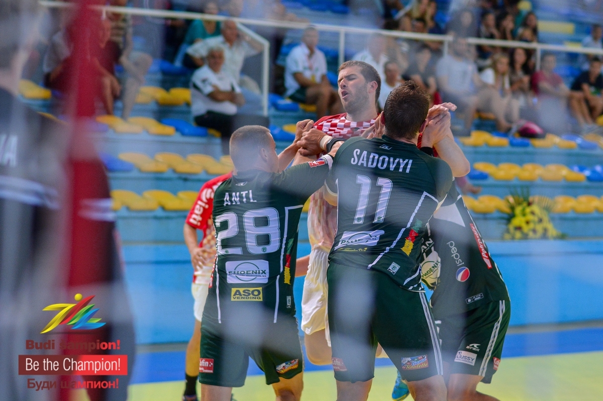 48. MEĐUNARODNI RUKOMETNI TV TURNIR ŠAMPIONA "DOBOJ 2016" Uspešni Vojvodina i CSM Bukurešt