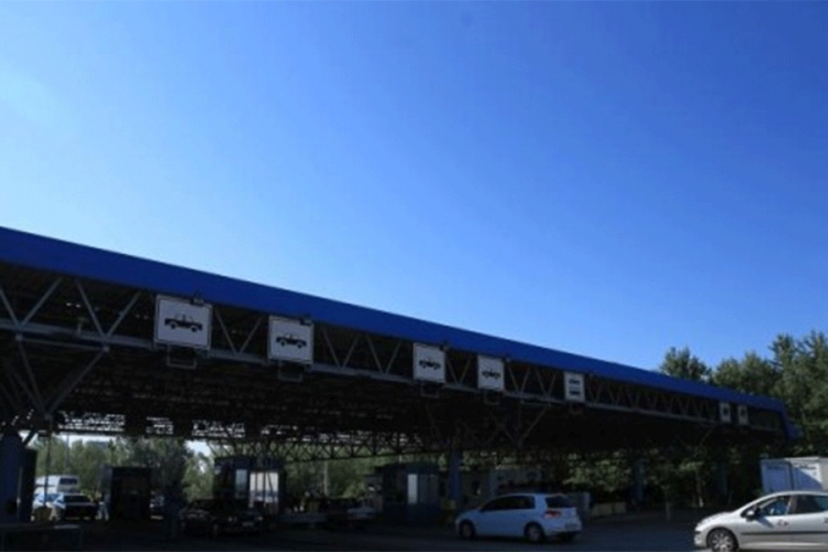 PUTEVI: Bez problema u saobraćaju, na granici nema dužih čekanja