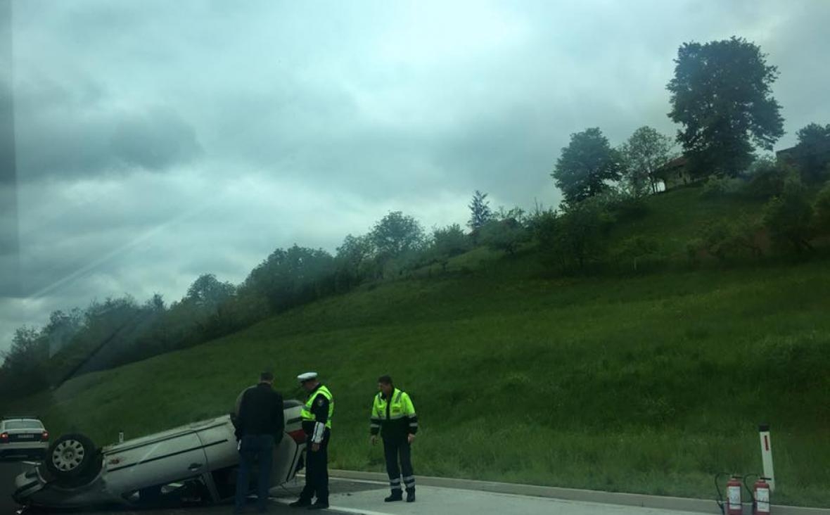 DOBOJ: Na dionici Doboj-Derventa saobraća se jednom trakom