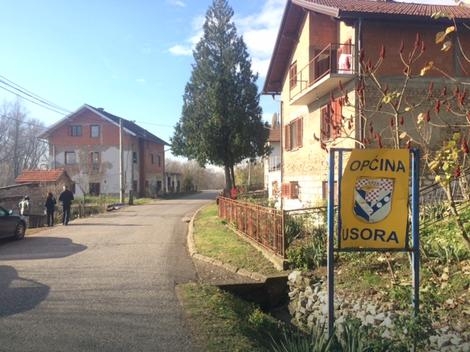 SPAVAJU U SRPSKOJ, KUVAJU U FEDERACIJI Međuentitetska linija još deli imovinu u Makljenovcu kod Doboja