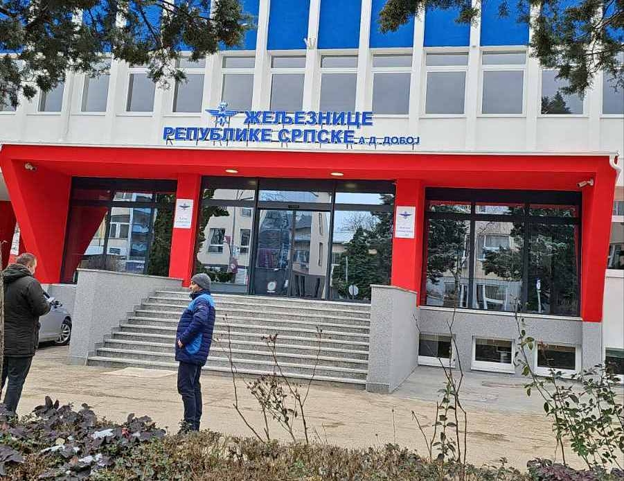 DOBOJ: Radnici "Željeznica RS" idu u štrajk 2. aprila ako se ne ispune njihovi zahtjevi