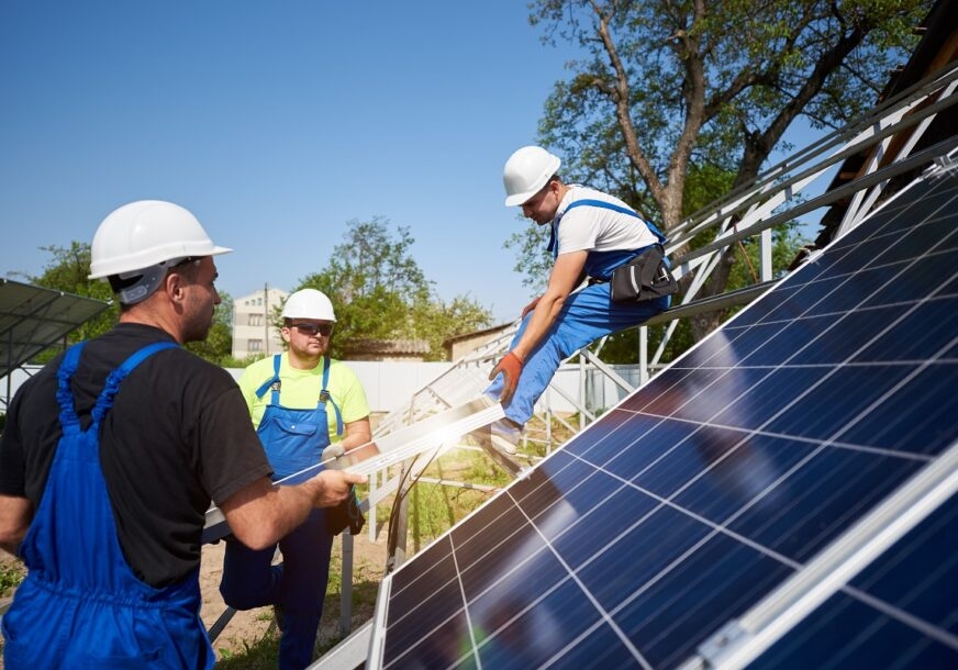 ZAKON O PDV KOČI UGRADNJU: Solarni paneli i dalje neisplativi domaćinstvima