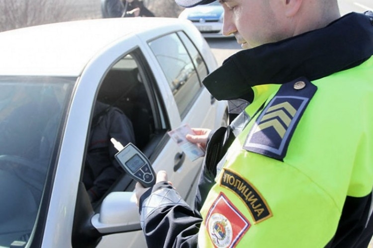 DOBOJ: Upravljao vozilom sa 1,94 promila alkohola u krvi