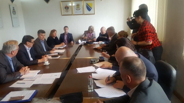 DOBOJ: Potpisan Protokol o mulitsektorskoj saradnji i koordinaciji sa ciljem zaštite prava djece u kontaktu sa zakonom