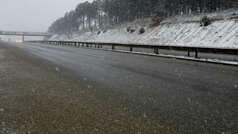 PUTEVI: Oprez, moguća poledica