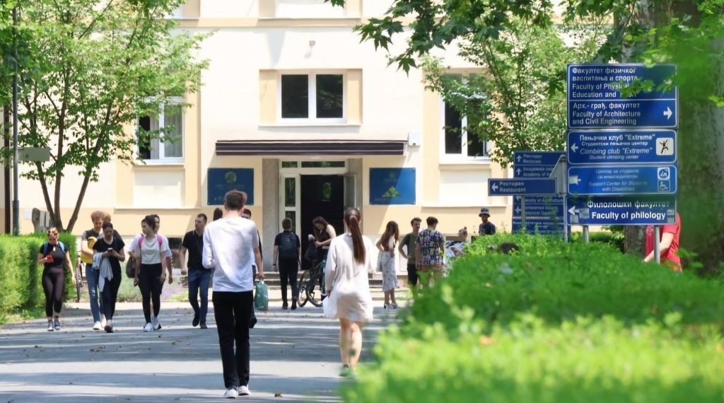 ZAŠTO? Kasne stipendije studentima u Srpskoj