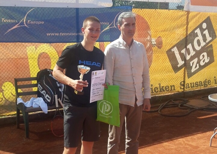 DOBOJ: Luka Đurđević osvojio međunarodni teniski turnir "Zenica Open 2017"