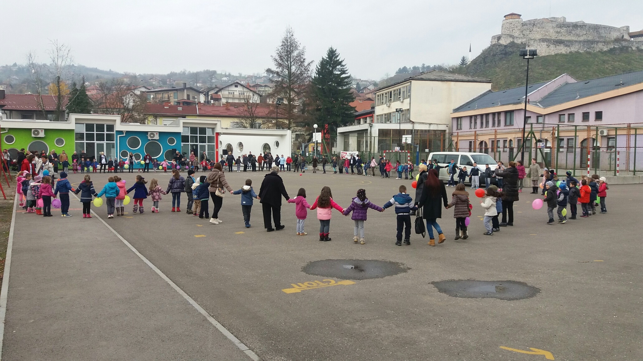 DOBOJ: Kad porastem biću Super građanka/građanin! (FOTO)
