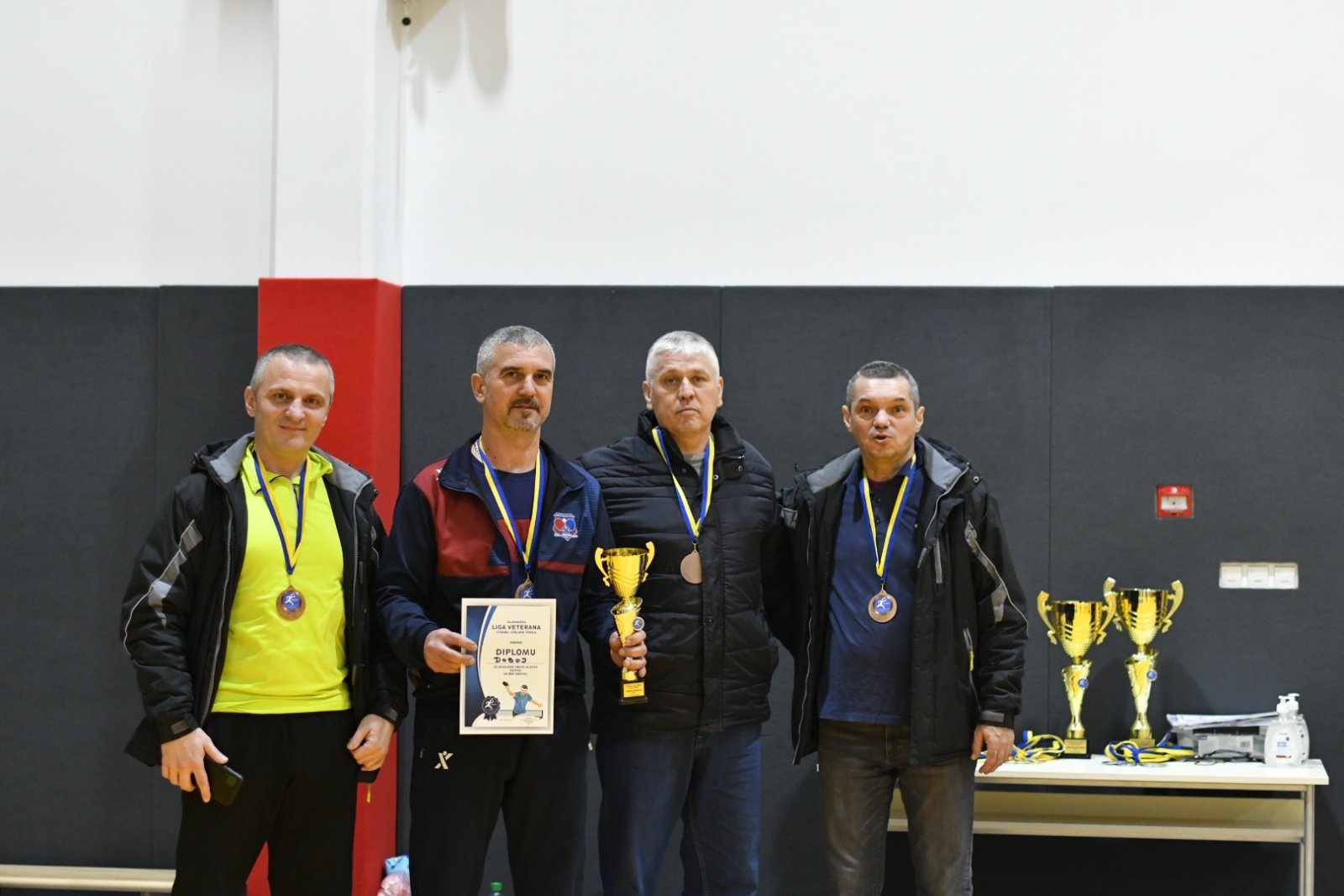 DOBOJ: Stonoteniski veterani "Željezničara" osvojili treće mjesto na turniru u Ilijašu (FOTO)