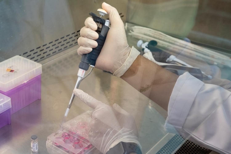 PREMINULO 16 PACIJENATA Korona virus potvrđen kod još 376 osoba u Srpskoj