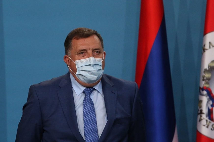 "RAZMATRAĆE SE ZATVARANJE ŠKOLA" Ako se donese odluka, biće to na period od sedam dana