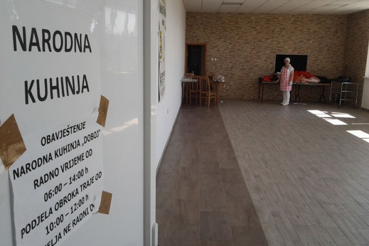 DOBOJ: Anonimni donatori okupirali Narodnu kuhinju
