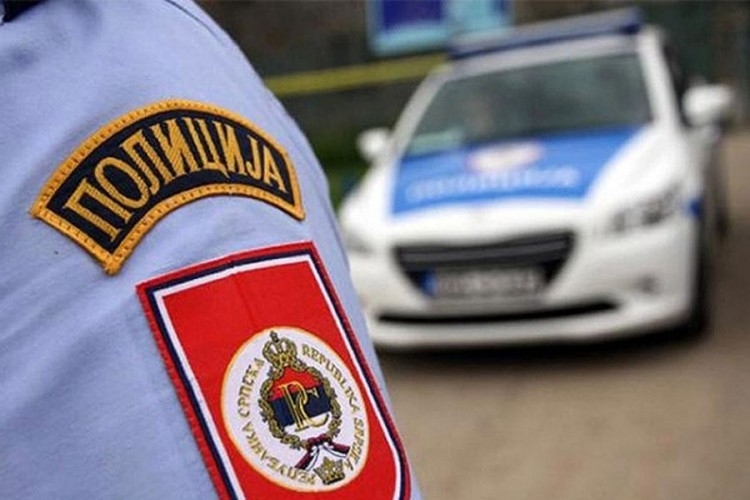 DOBOJ: Teško povrijeđen vozač smarta