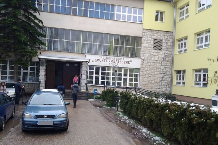 DOBOJ: Opšti roditeljsкi sastanaк za roditelje predšкolaca OŠ „Dositej Obradović“