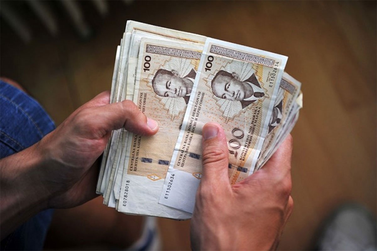 Još jedan apsurd sa rastom minimalca u Srpskoj: Duplo brže raste od prosječne plate