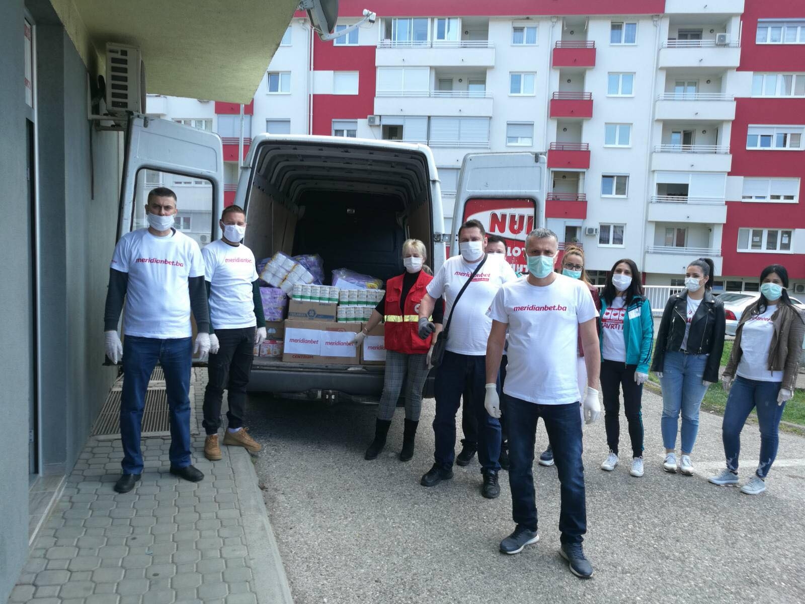 DONACIJA ZA NAUGROŽENIJE: Meridian posjetio Doboj