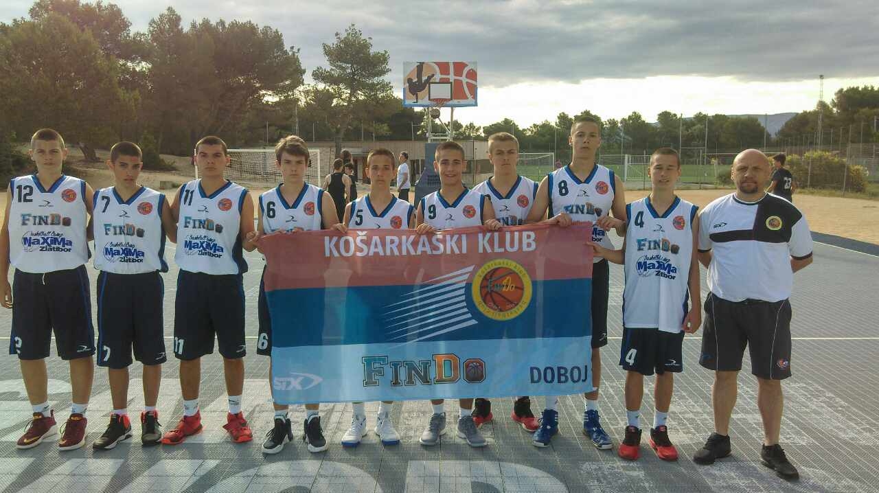 DOBOJ: "Findovci" u Francuskoj (FOTO)