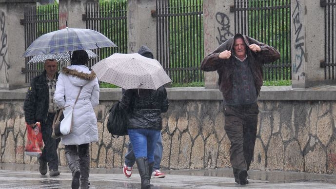 VRIJEME: Danas pretežno oblačno sa kišom