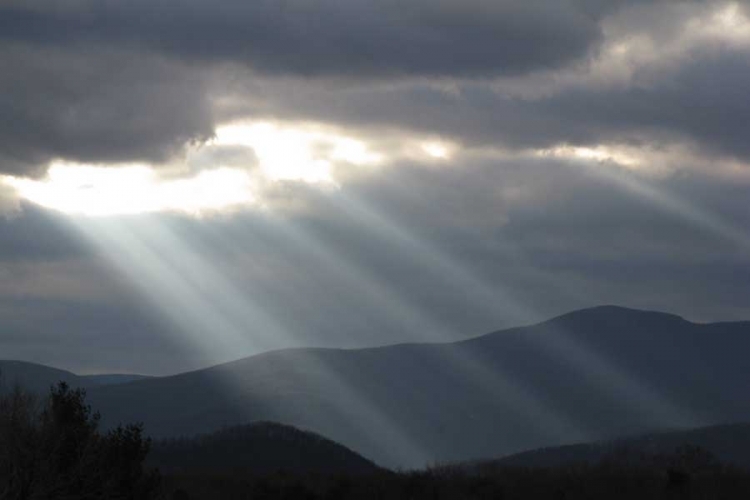 VRIJEME: Preteženo oblačno i toplo vrijeme, temperetura oko 17