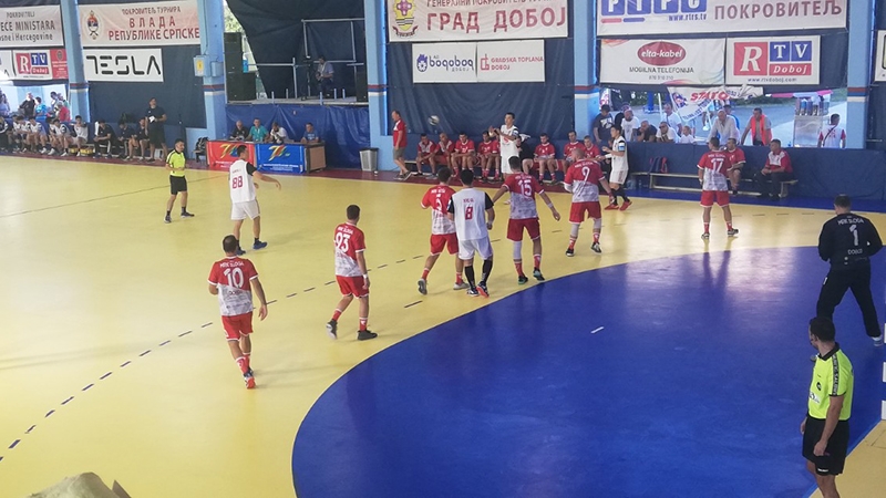 DOBOJ: Pobjeda Sloge na otvaranju rukometnog TV turnira šampiona