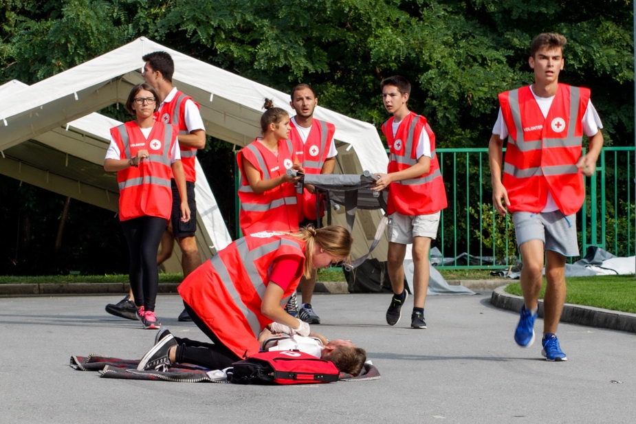 Nova znanja za mlade iz Crvenog krsta Tuzle i Doboja (FOTO)