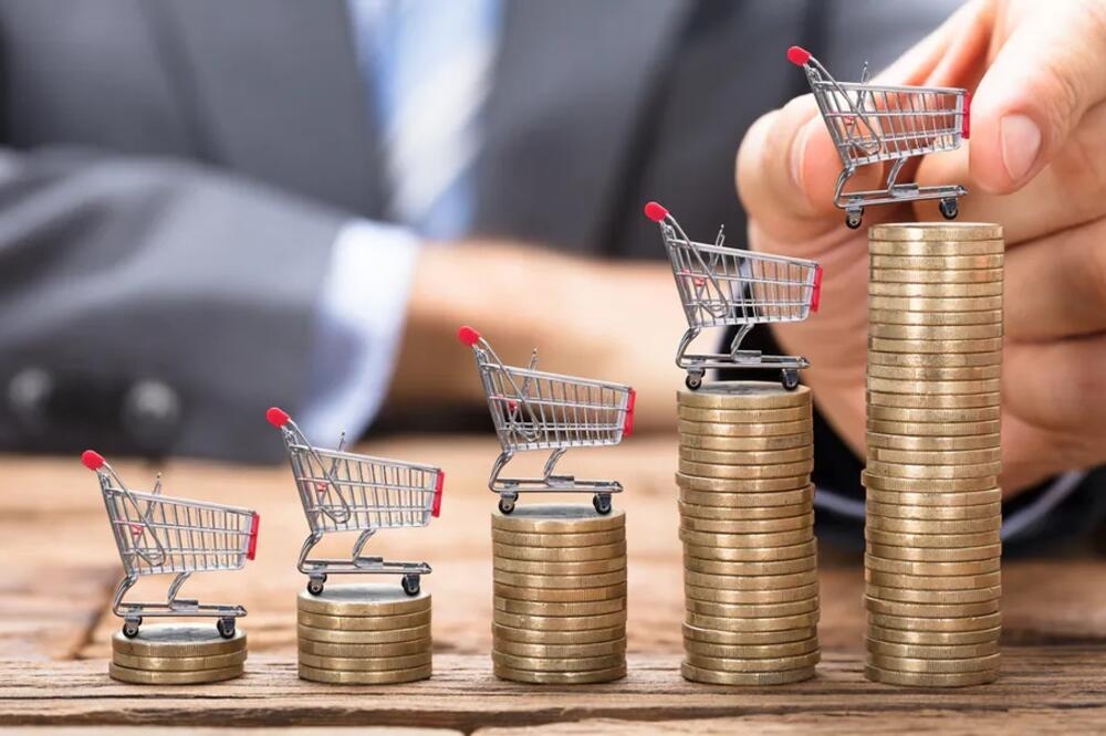 Inflacija u Srpskoj 15,6 odsto, rast plata nedovoljan da je stigne