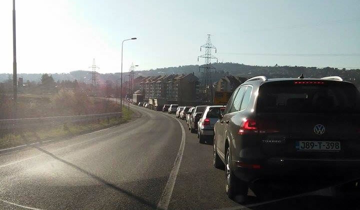 OKOM KAMERE: Kupiti izbore ili kružni tok!?