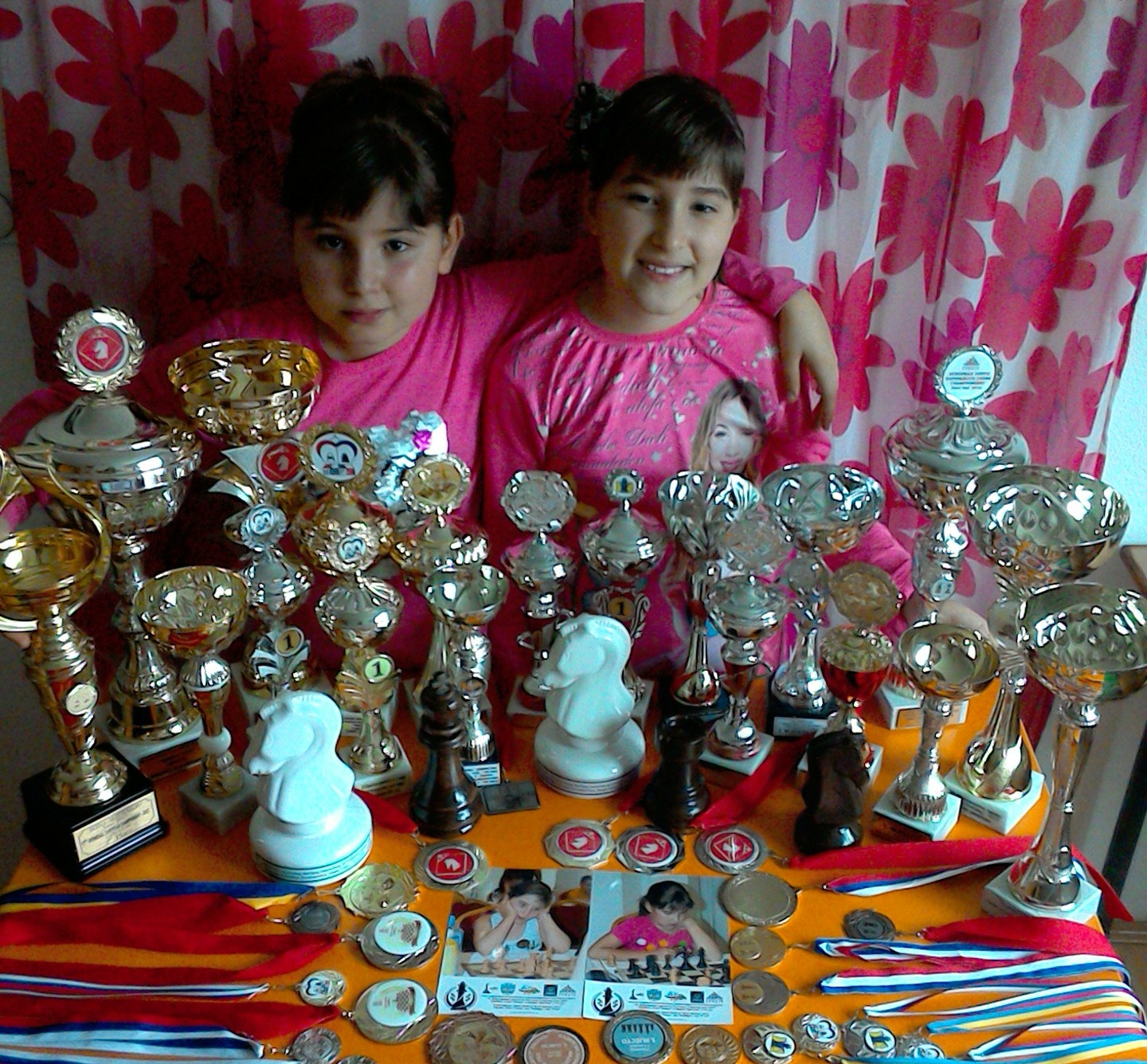 TESLIĆ: Sestre Babić uspješno predstavile JU OŠ "P.P.Njegoš"