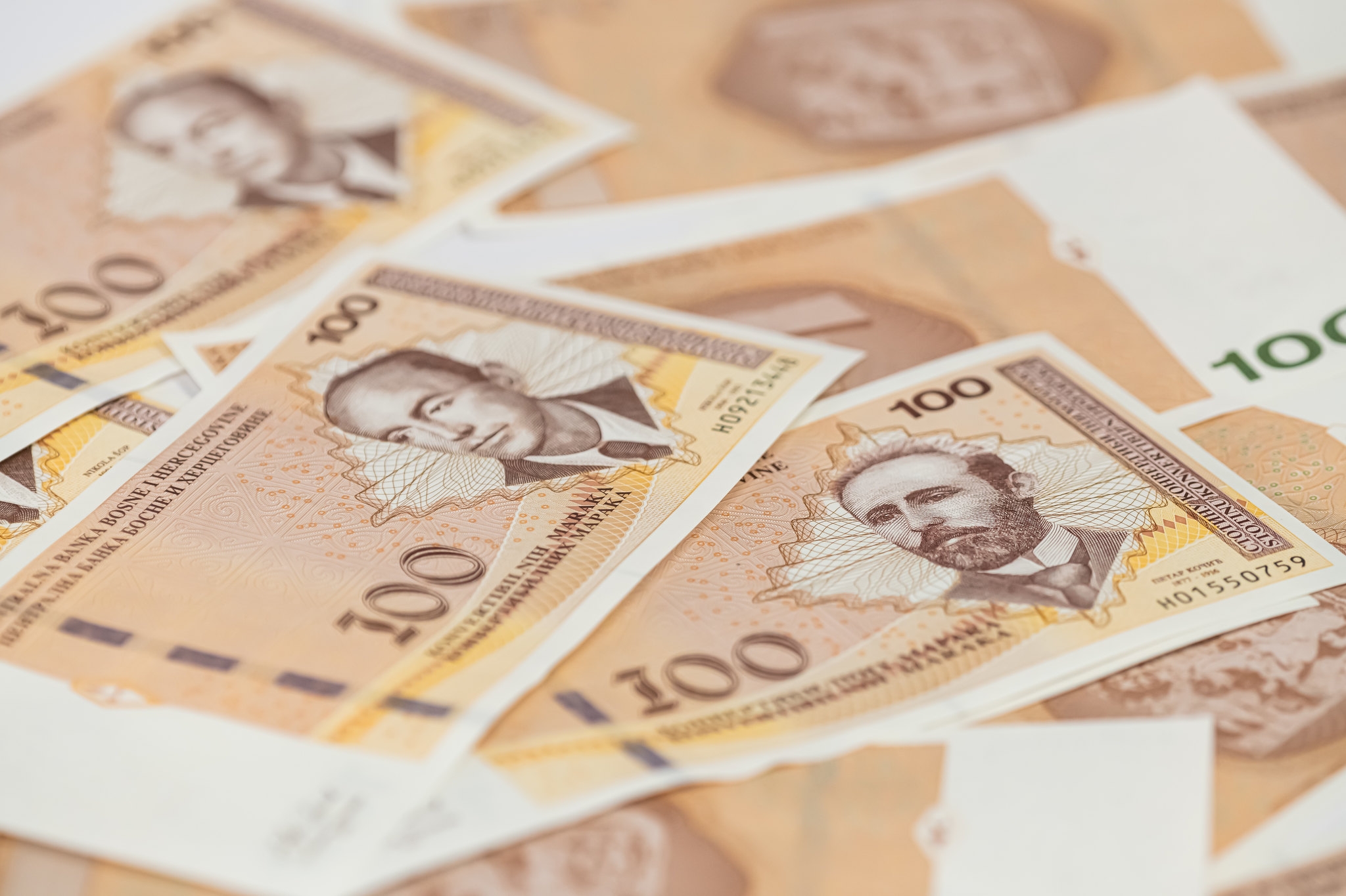 Budžetski korisnici u Srpskoj ne treba da se nadaju povećanju plata u naredne tri godine