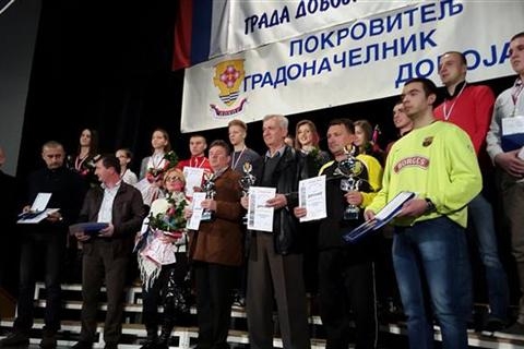 DOBOJ: Priznanja najboljim sportistima 2015. godine (VIDEO)