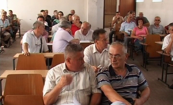 DOBOJSKI TRUDBENIK: Maratonska sjednica bez rezultata (VIDEO)