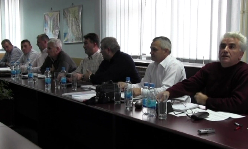 DOBOJ: Pretpraznična idila, željezničari s upravom sve dogovorili! (VIDEO)