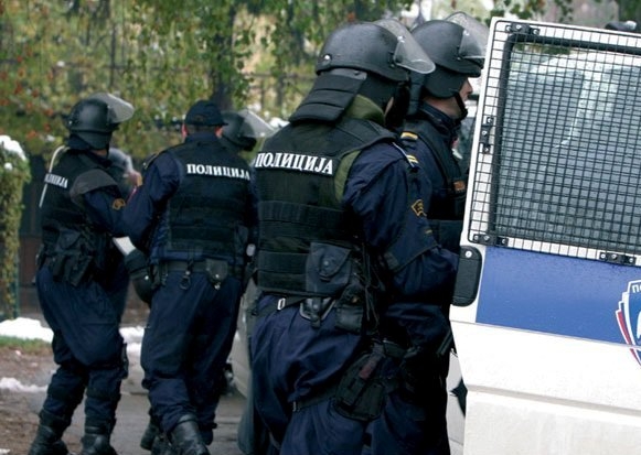 DOBOJ: Uhapšeno sedam lica zbog nasilničkog ponašanja, jedno lice policijski službenik