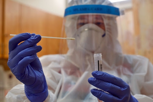 POVOLJNIJA EPIDEMIOLOŠKA SITUACIJA Pada broj novozaraženih korona virusom i preminulih u Srpskoj