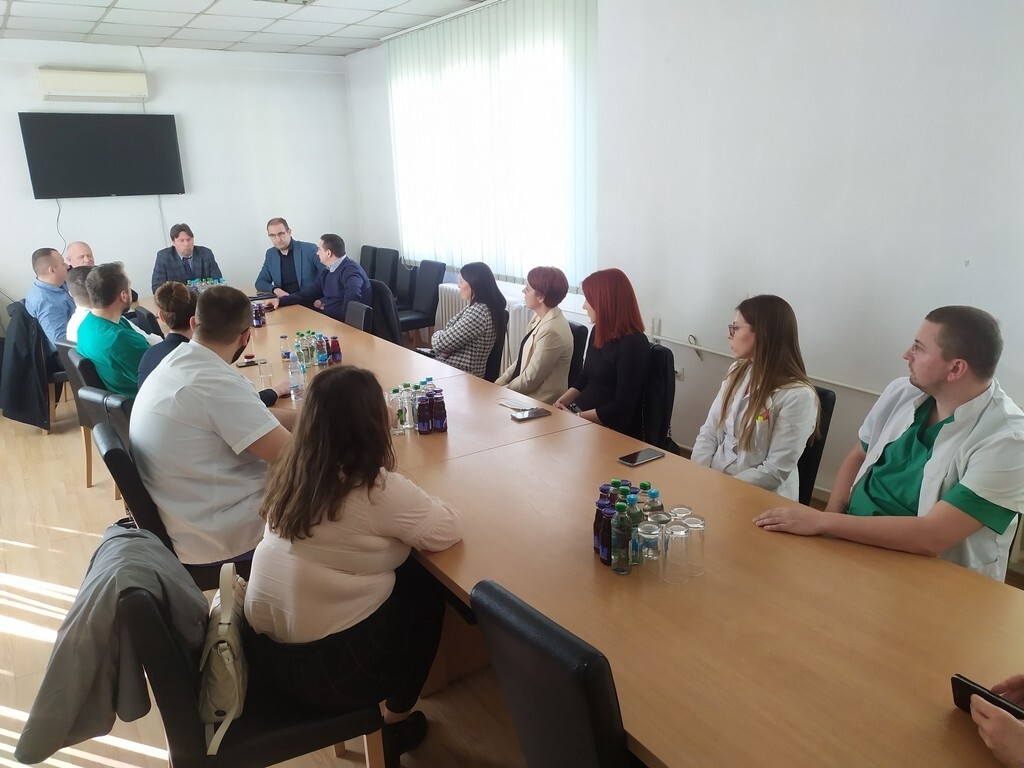 DOBOJ: Potpisan Sporazum o saradnji između Medicinskog fakulteta i Bolnice
