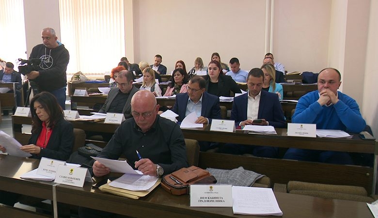 SKRIVENA ISTINA: Devetnaesta sjednica Skupštine grada Doboja održava se bez dostavljenih materijala