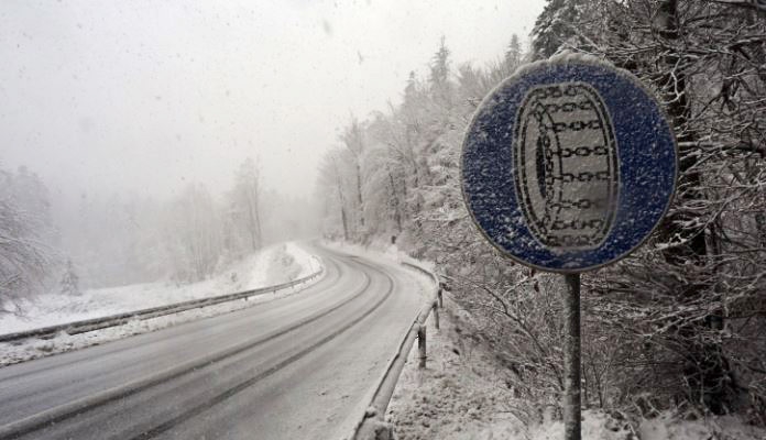 PUTEVI: Poledica na dionicama u višim predjelima