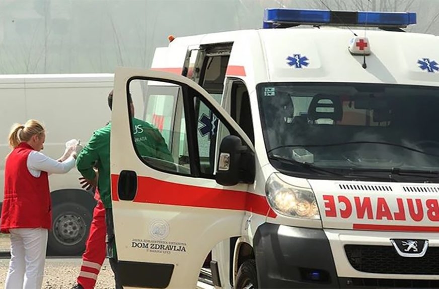 DOBOJ: Saobraćajka u ranim jutarnjim časovima na putu Doboj-Maglaj, povrijeđene četiri osobe