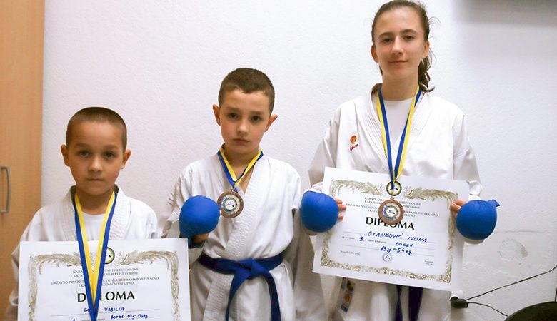 DOBOJ: Karatisti "Sloge" otputovali na Balkansko prvenstvo