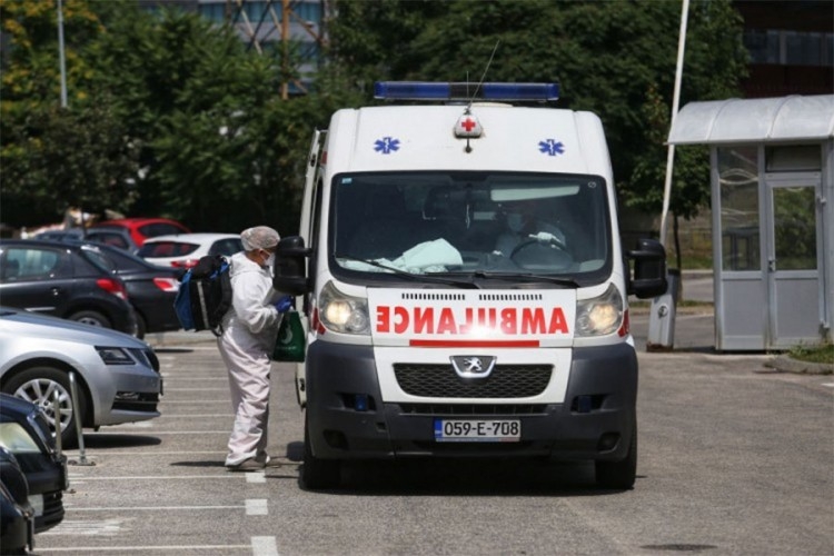 Šest preminulih i 89 novozaraženih koronom u Srpskoj
