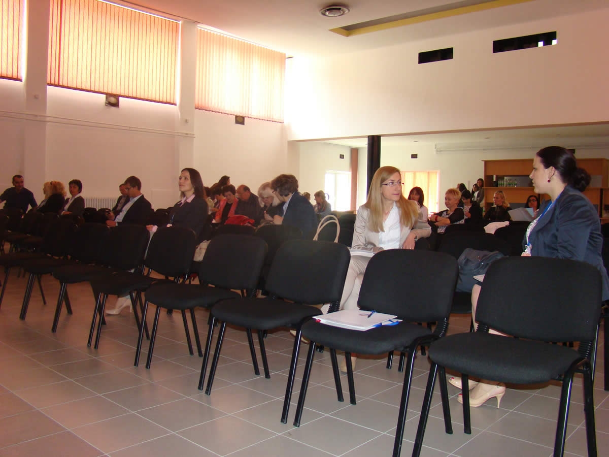 DOBOJ: Seminar Udruženja inženjera tehnologije Republike Srpske (FOTO)